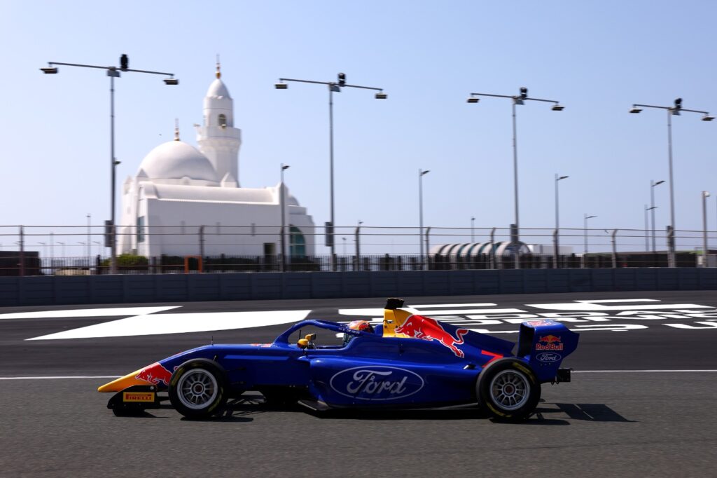 The Red Bull Ford of Emely de Heus driving on track during an F1 Academy session in Jeddah, Saudi Arabia. 